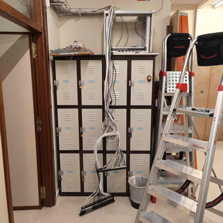 Cableado estructurado desenredado preparado para montaje